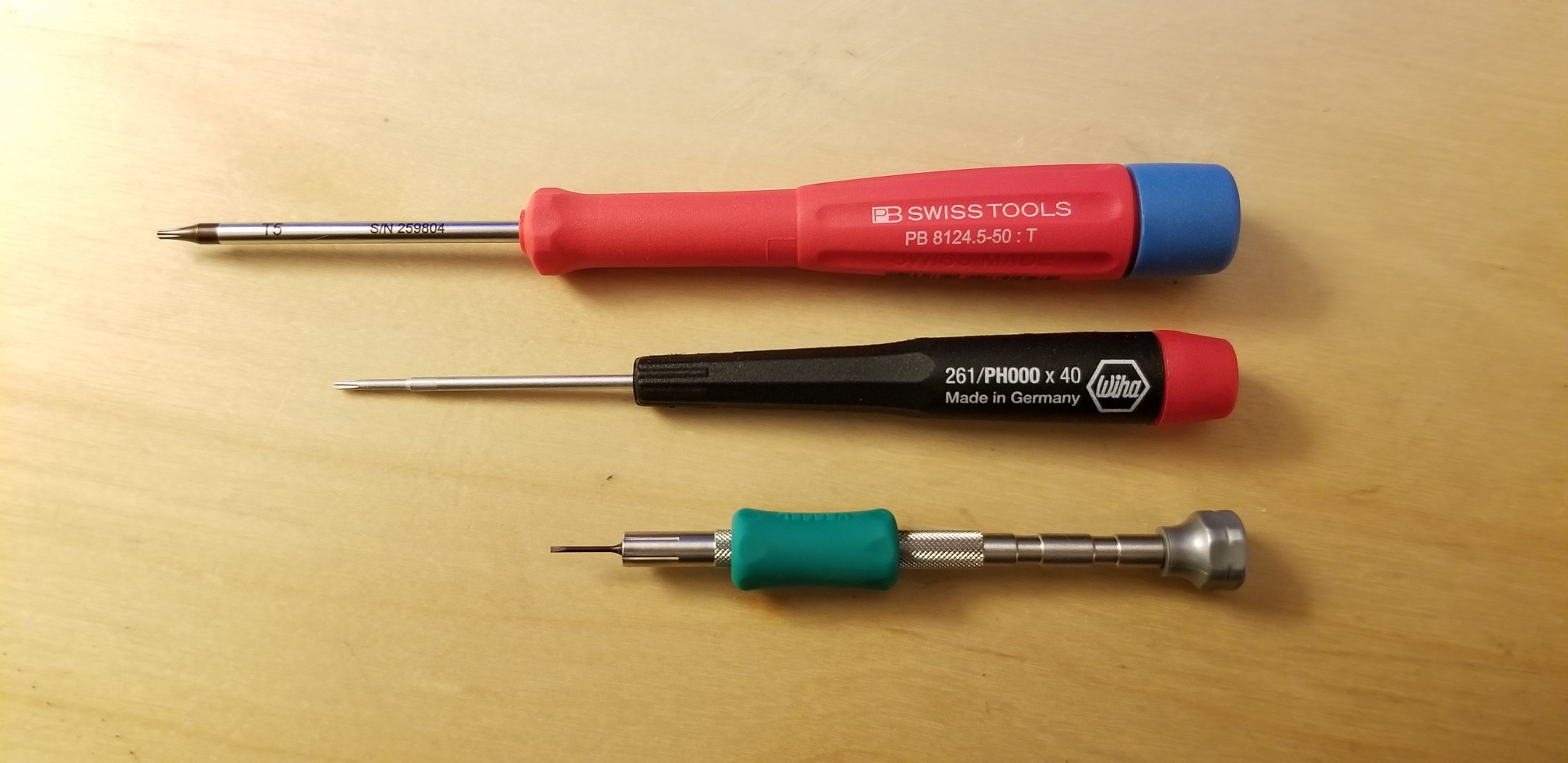 Smallscrewdrivers1-1.jpg